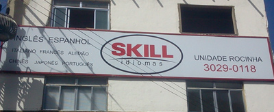 Skill inaugura escola de idiomas na Rocinha, no Rio de Janeiro